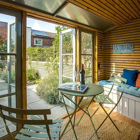 Nutshell Villa Aldeburgh Buitenkant foto