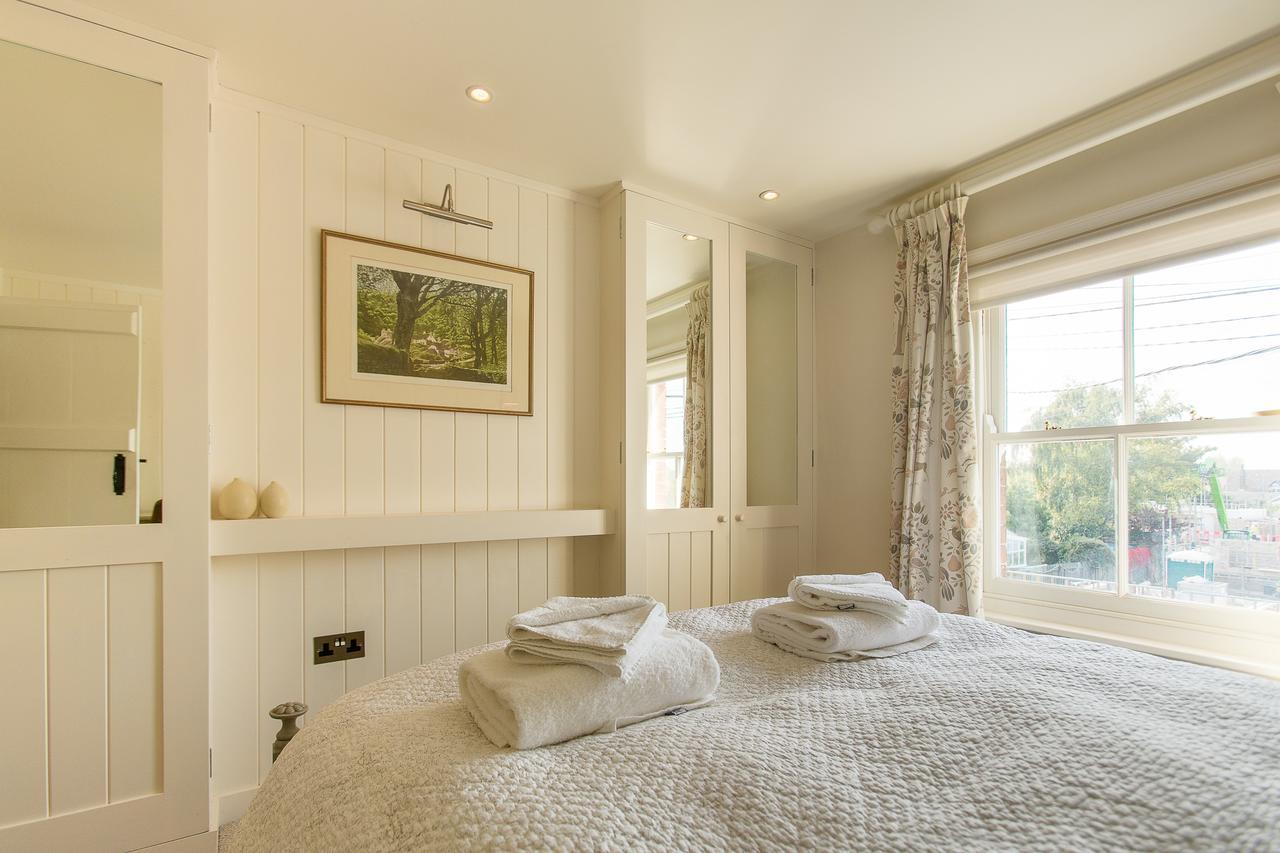 Nutshell Holiday home *